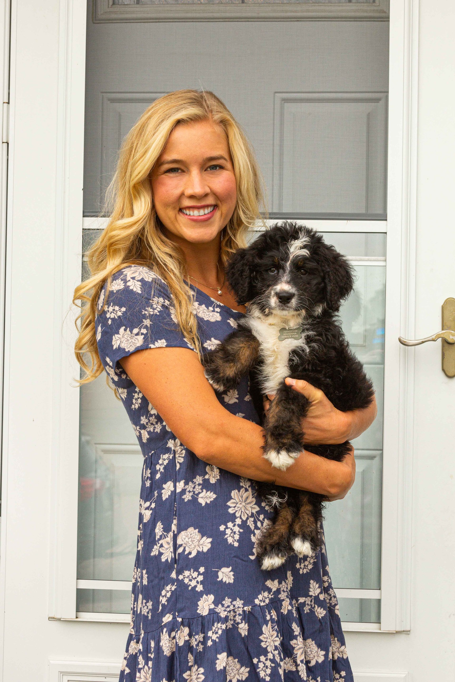 Alli providing personalized puppy training guidance
